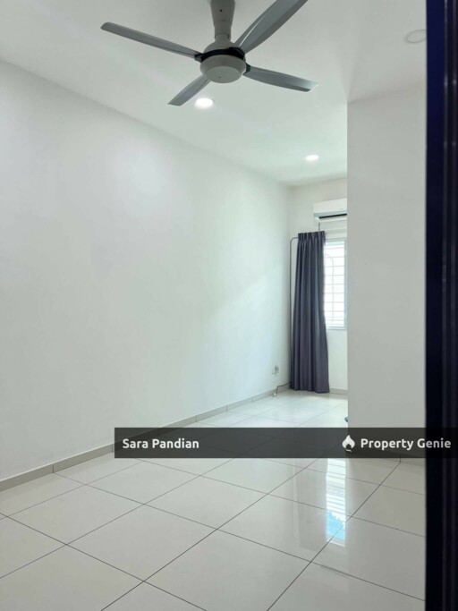 Freehold Botani Large Double Storey House