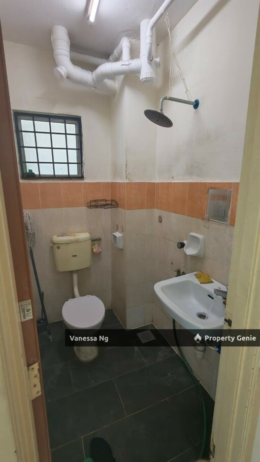 Flora Damansara Apartment With Car Park For Rent