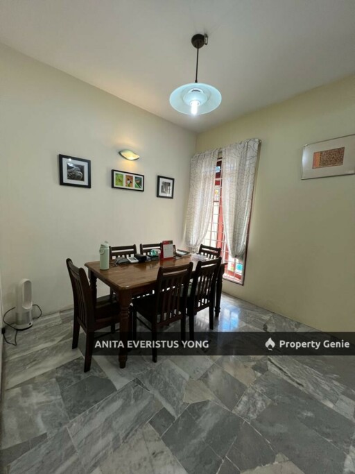 2 Storey House at Taman wawasan 2 Pusat Bandar Puchong
