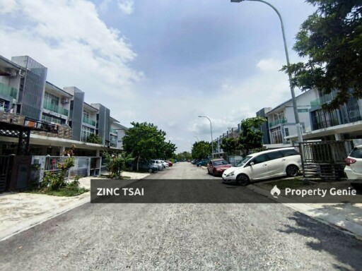 3 Storey Terrace @ Avenue 3 @ Bangi Avenue {Save RM 217,700} 10 mins Drive to KTM Bangi