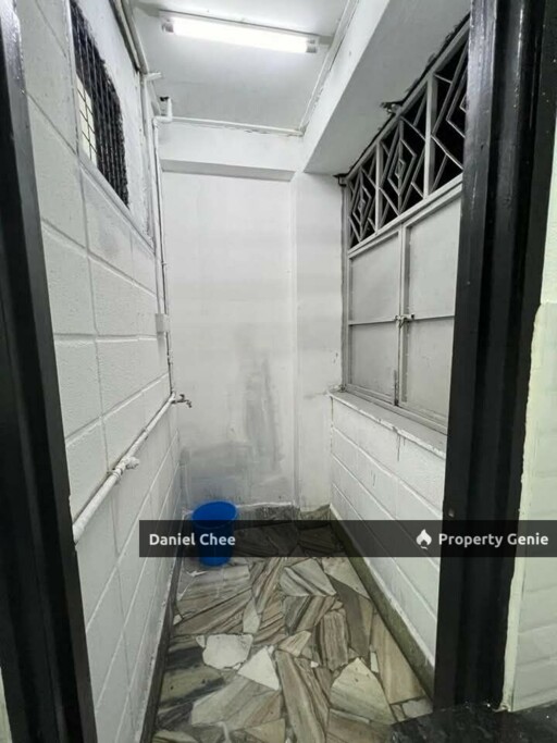 Menglembu Renovated Flat For Rent