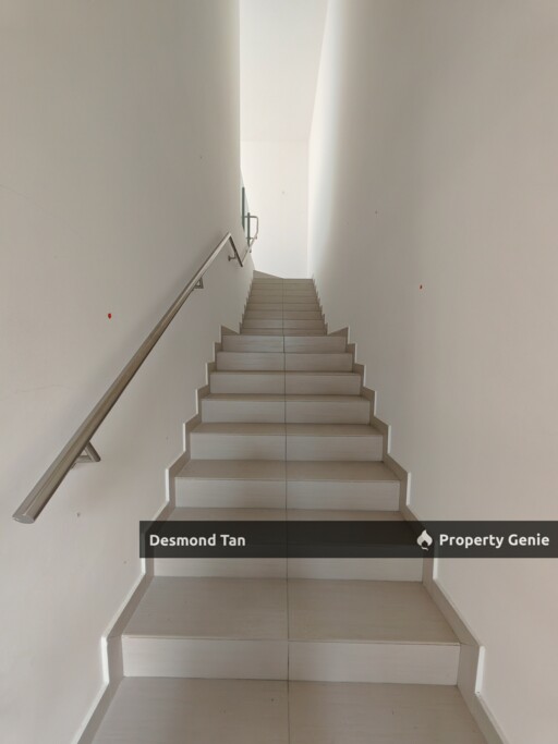 2 Storey Suriaman 2, Suriaman, Bayu Sutera, Hijayu, Sendayan ( RM 1000 Only)