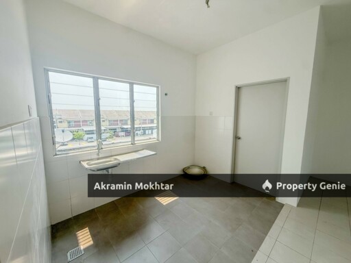 2.5 Townhouse Seri Kenari Saujana Perdana Saujana Utama Sg Buloh