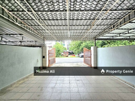 Facing Open 2 Storey Taman Kosas