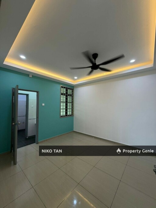 [Corner Lot]2-Storey @ Jalan Bayu Bandar Seri Alam For Sale