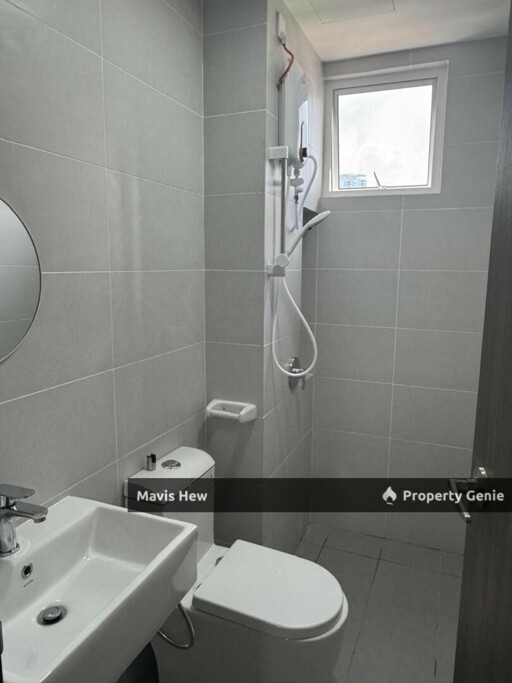 For Rent – Trellis Residence @Jalan Puncak Saujana, 1 Parking Lot