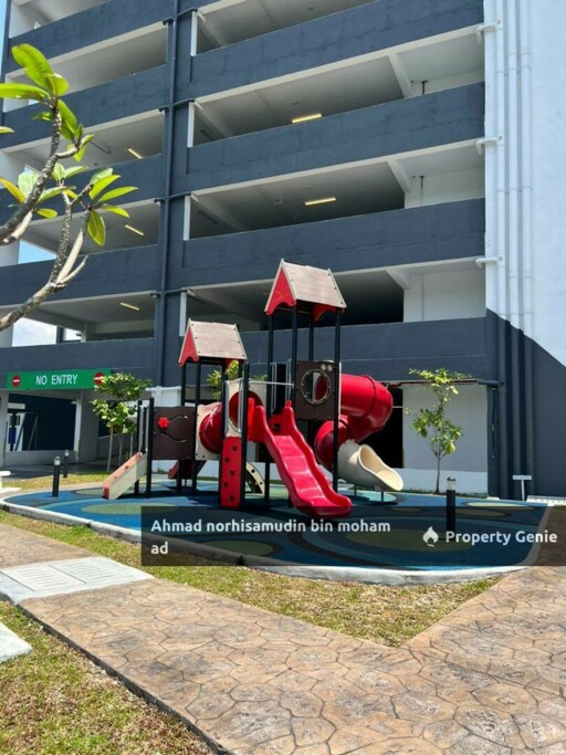 PANGSAPURI IDAMAN ABADI, PERSIARAN TROPICANA HEIGHT, SEMENYIH SELANGOR