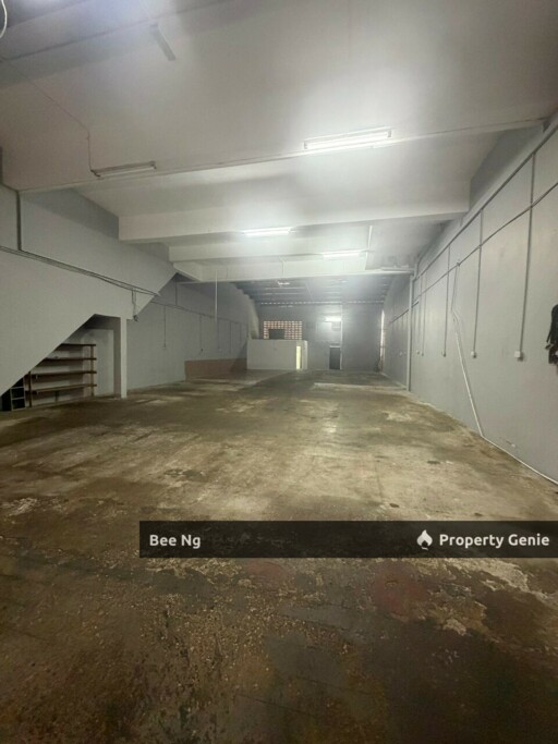 Jalan Satria @Taman Sri Yaakob / 1.5 Storey Terrace Factory Light Industry for Rent