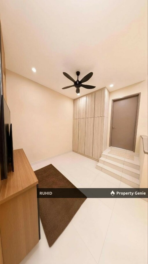 Aspira LakeHomes Gelang Patah Superlink 24'x75' Freehold | Near Tuas Second Link | Renovated