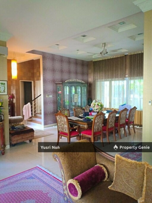CORNER LOT BUNGALOW @ LAMAN SERI SEKSYEN 13 SHAH ALAM