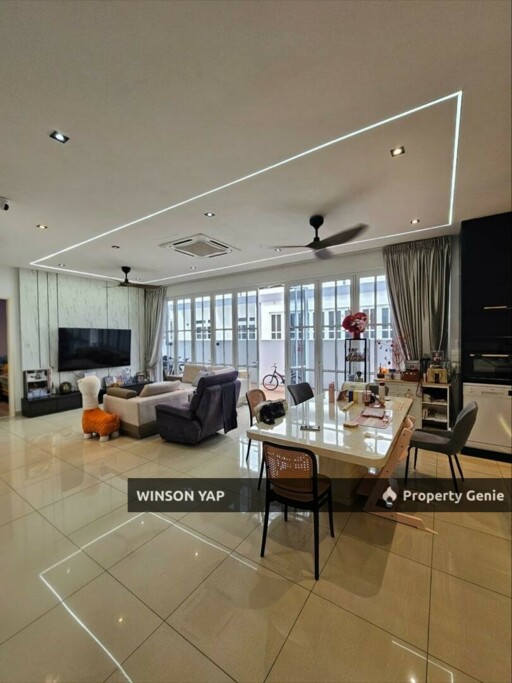 2 Storey Cluster House Eco Spring 2 JB Renovated Design Negotiable