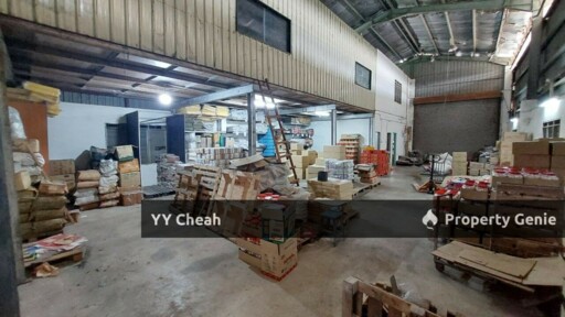 Bercham Bungalow Factory 1.5 Storey For Sale Facing East