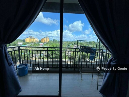 Tampoi / Central Park / 2bedroom / Partially Furnished