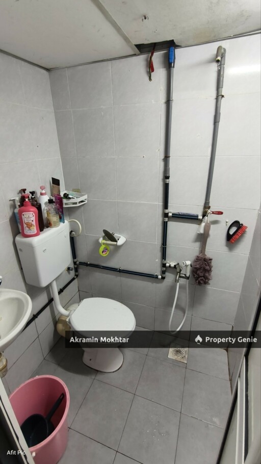 END LOT & 1 COVERED PARKING | Pangsapuri Damai Utama, Bandar Kinrara, Puchong