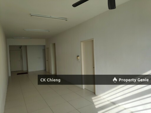 Calisa Residence Rent, 3 Rooms Corner unit, Taman Mas Puchong