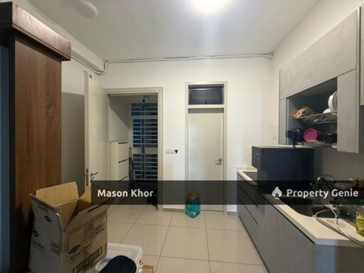 M-VISTA CONDO MIDDLE FLOOR 841sf 2CP PARTIALLY FURNISHED BATU MAUNG