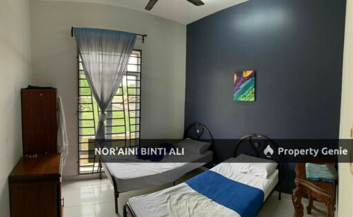 Semi-D Setingkat End Lot di Presint 5, Kotasas Evergreen  💰 Harga jualan:RM470,000 (Nego)