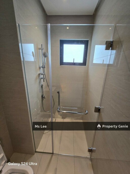 Pavilion Embassy Oxford Residences @ KLCC-Near LRT, level 13 TRX view, Good for investment