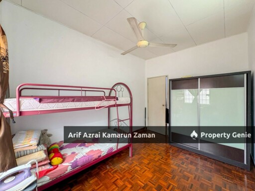 [For Sale] End Lot Double Storey Terrace House, Bandar Sunway Semenyih | 4R3B | RM500,000