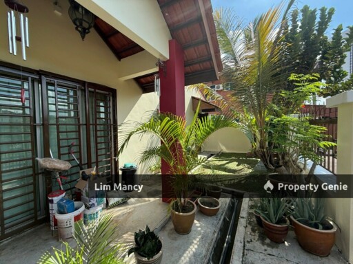 Taman Nusa Idaman Double Storey Endlot Terrace House