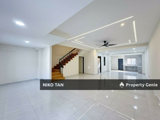 Jalan Jelatang Double Storey with Fully Renovated & Extended Kitchen Taman Megah Ria