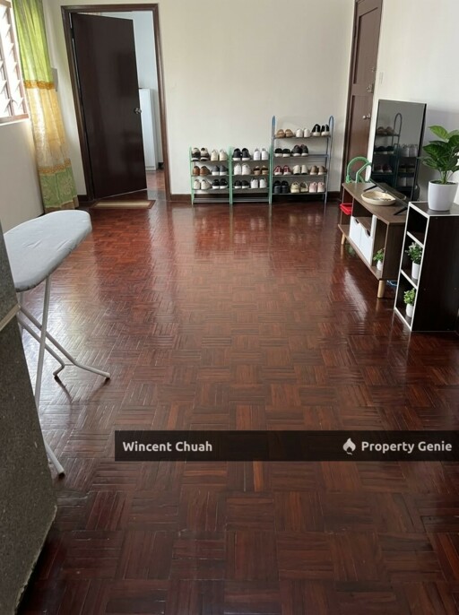 For Sale: 1st Floor Corner Flat Seksyen 2 Wangsa Maju KL | 710 sqft RM280k