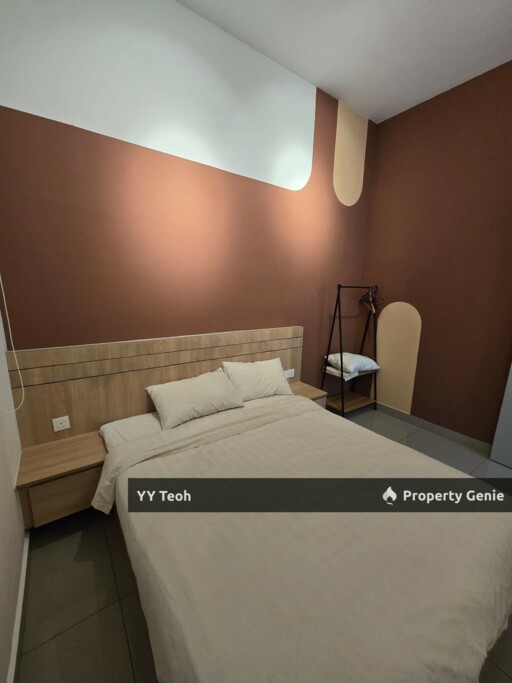 Amber Cove Condominium 2R Unit