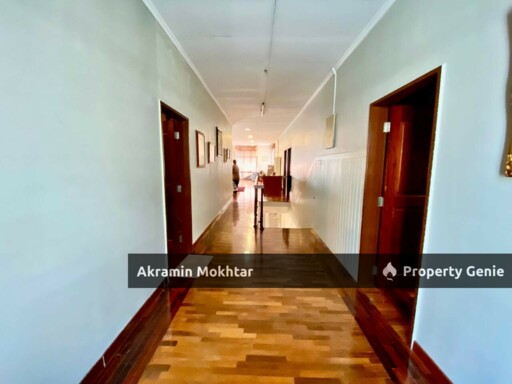 Freehold & Partially Furnished | Double Storey Bungalow [CORNER] Jalan Kent Kampung Datuk Keramat KL