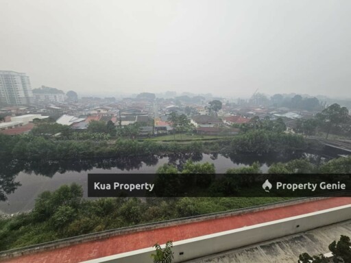Milano 8 Apartment at Jalan Wan Alwi, Opposite Vivacity