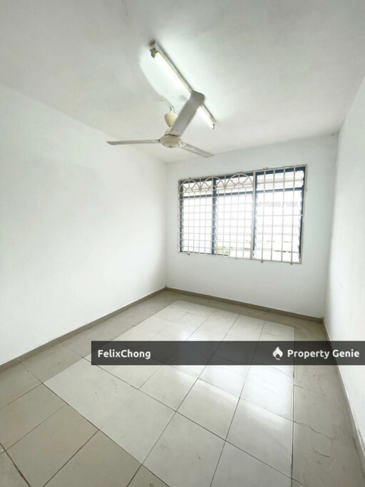 Taman Daya Low Cost Flat,Jalan Nibong,Johor Bahru,Level 4,Renovated