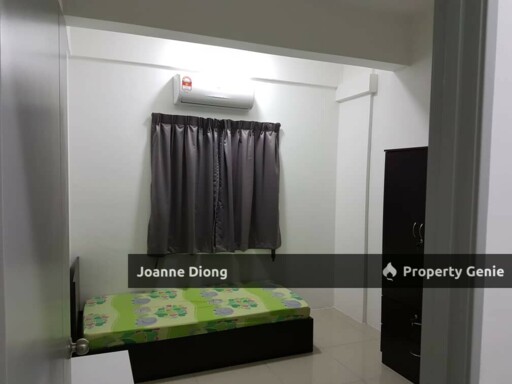 Kampus West City