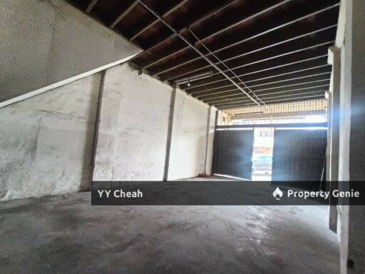 Gopeng Shop Lot for Sale - Jalan Eu Kong Freehold 22x70