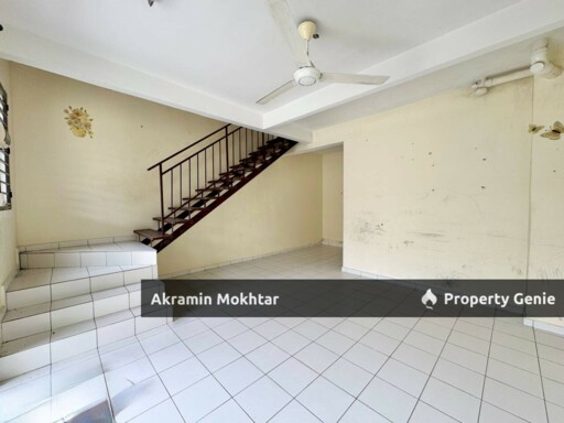 Freehold | Double Storey Terrace Bandar Springhills, Lukut-Port Dickson