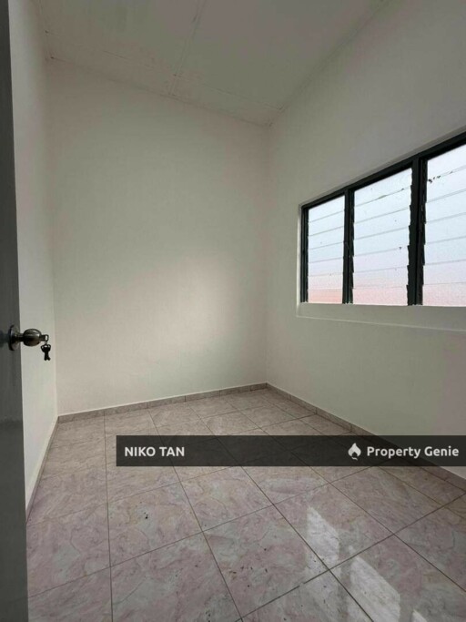 Flat Bukit Mewah Tampoi For Sale