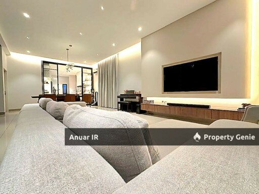 [Renovated End Lot Unit] Double Storey Terrace House Sejati Lakeside Cyber 10 Cyberjaya