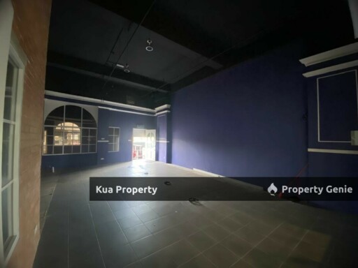 Ground Floor Shop Lot @ The Podium for Sale