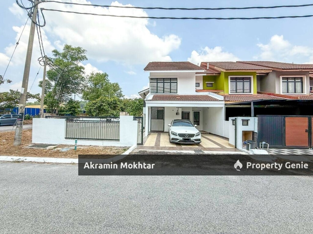 FREEHOLD & CORNER LOT | Double Storey Terrace Bandar Country Homes, Rawang