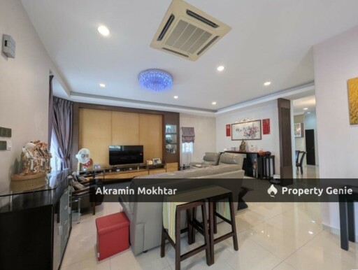 Fully Furnished Facing Open Banglo 3 Tingkat Taman Templer Saujana, Rawang