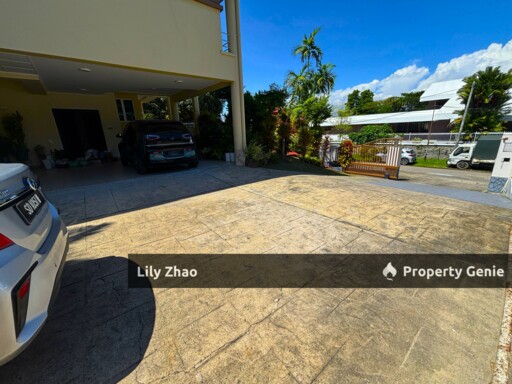 Bungalow on the Hill for Rent, 5Bed 4Bath, Fully Furnished, 6 Car Park, Mount Kinabalu View📍Jalan Lintas Highway, Kota Kinabalu City.