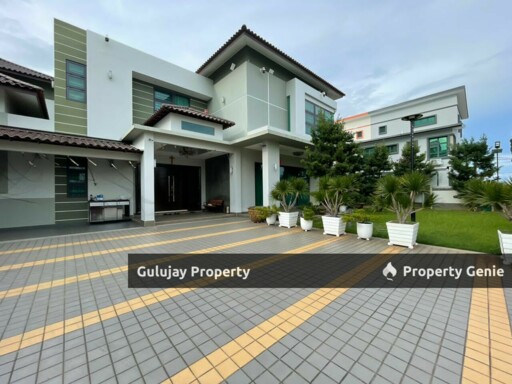 2 Storey Freehold Bungalow At Kampung Lapan For Sales