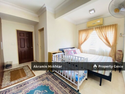 FREEHOLD & RENOVATED | SERING UKAY 2.5 STOREY SUPERLINK