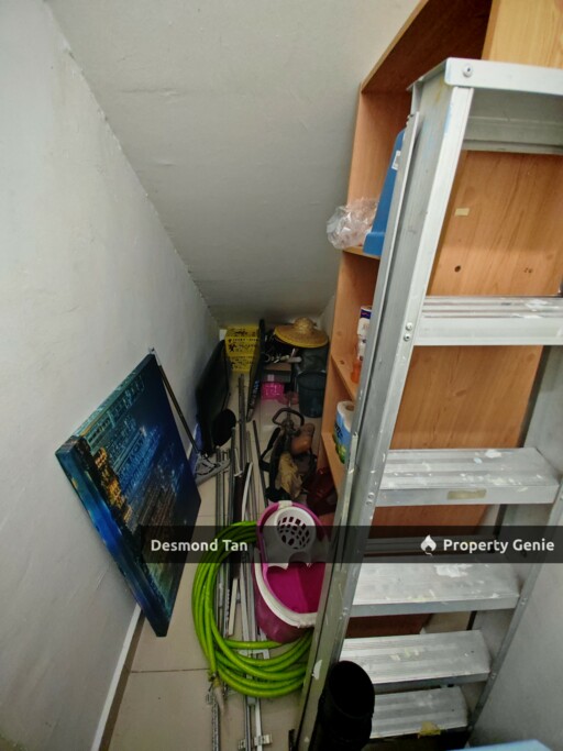 Nusari Aman 2,Sendayan, Hijayu 1, Suriaman ,Seremban (Full Furnished)
