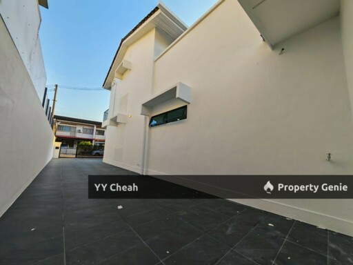 Pasir Puteh Two Storey Fully Renovated Like New, For Sale Good Location