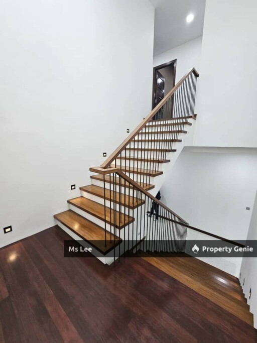 Newly Renovated  2.5 Storey Detached House @ Glenhill Saujana, Seksyen U1, Shah Alam
