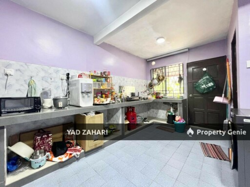 Seksyen 17, Shah Alam | 2-Storey Terrace 3 Bedrooms | RM420K - Cheapest, Fully Reno & Near Surau
