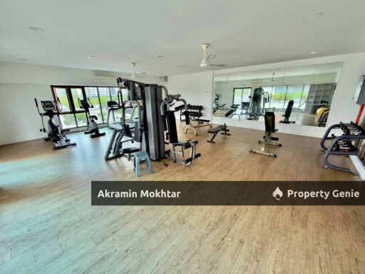 Freehold, Corner Unit & 2 Parking | Residensi Zamrud Kajang 2, Kajang Selangor .
