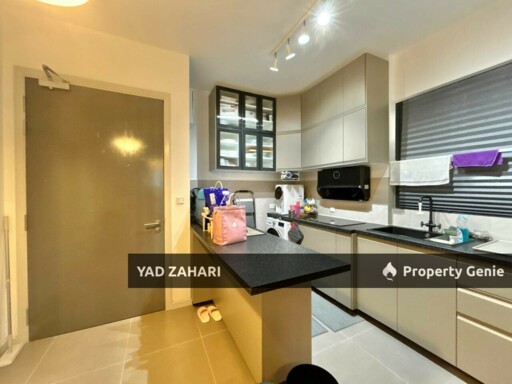 Aster Residence, Kuala Lumpur | RM650K - Condominium with Balcony & Linked Bridge with MRT