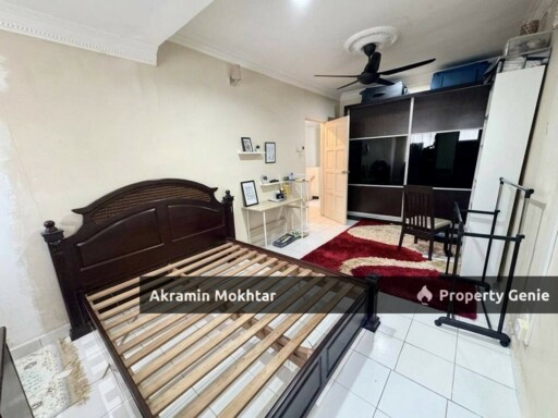 Freehold & Renovated | Double Storey Terrace Taman Prima Saujana Kajang