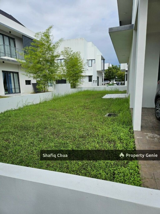 End Lot Superlink Lucent Residence, Gamuda 257 Shah Alam