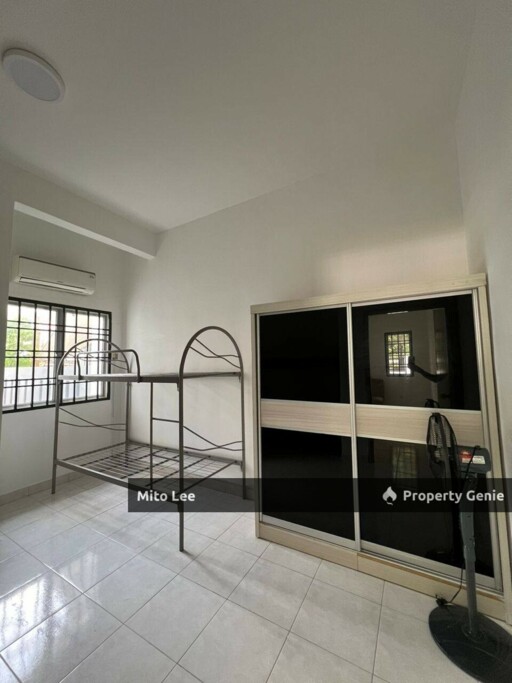 2-Storey Corner Lot @ Seri Alam for Rent!!